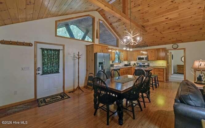 127 Lazy Creek Lane