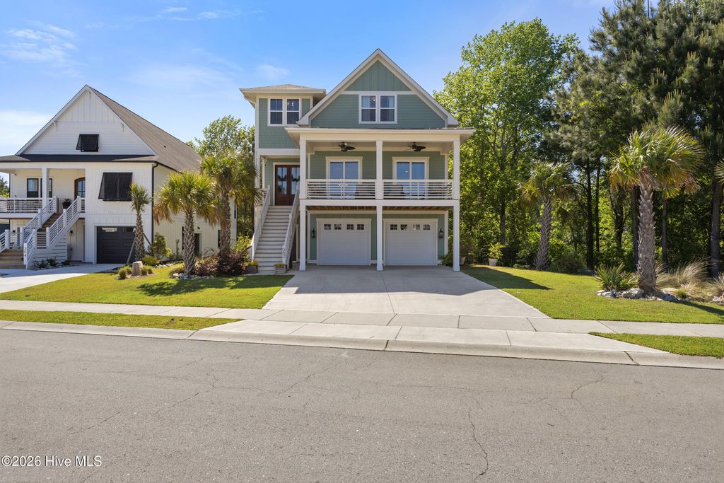Photo of 352 Summerhouse Drive, Holly Ridge, NC 28445 (MLS # 100570688)