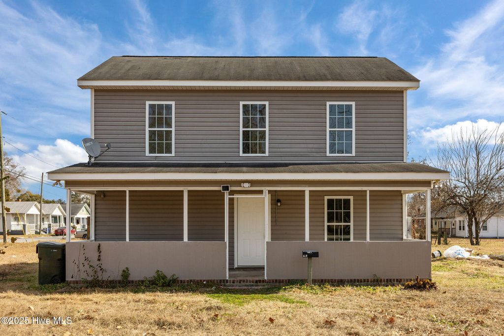 Photo of 607 Roosevelt Avenue, Greenville, NC 27834 (MLS # 100546430)