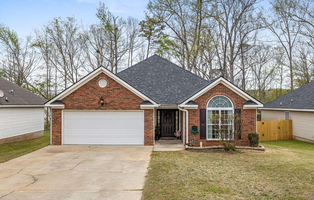 Photo of 817 Michelle Court, Grovetown, GA 30813 (MLS # 553993)