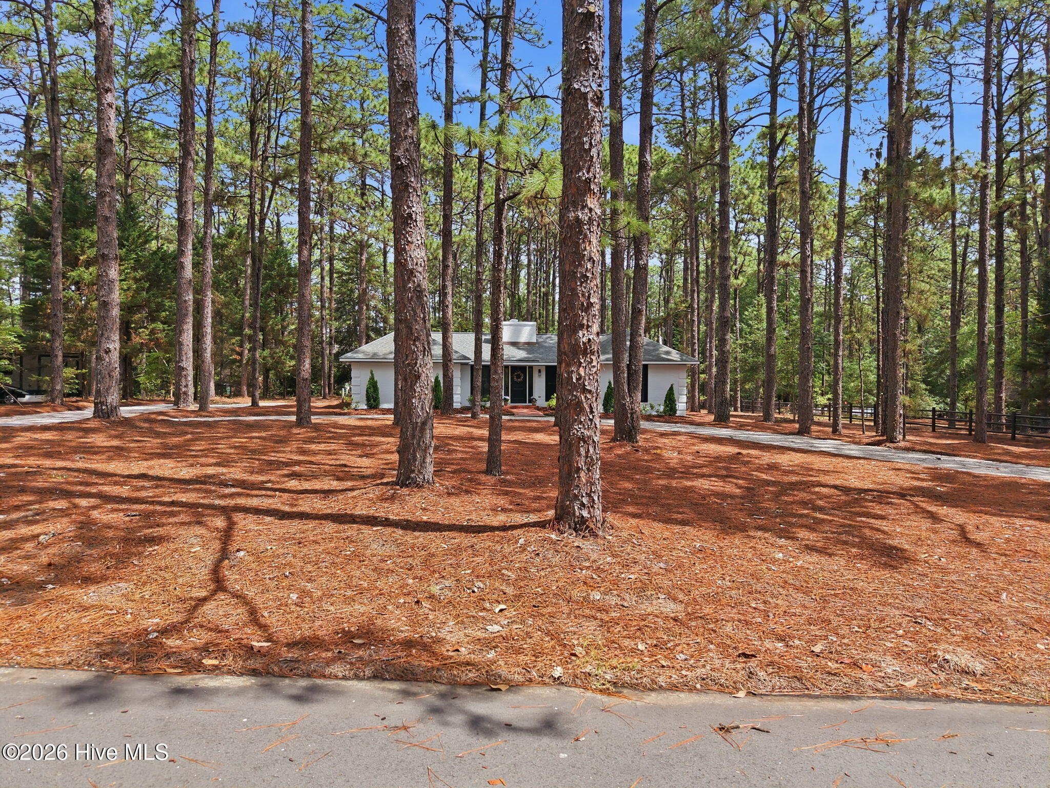 355 Serpentine Drive