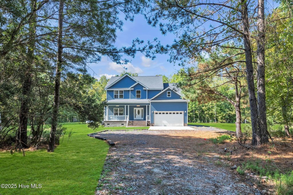 Photo of 166 Skippers Court, Hertford, NC 27944 (MLS # 100576442)