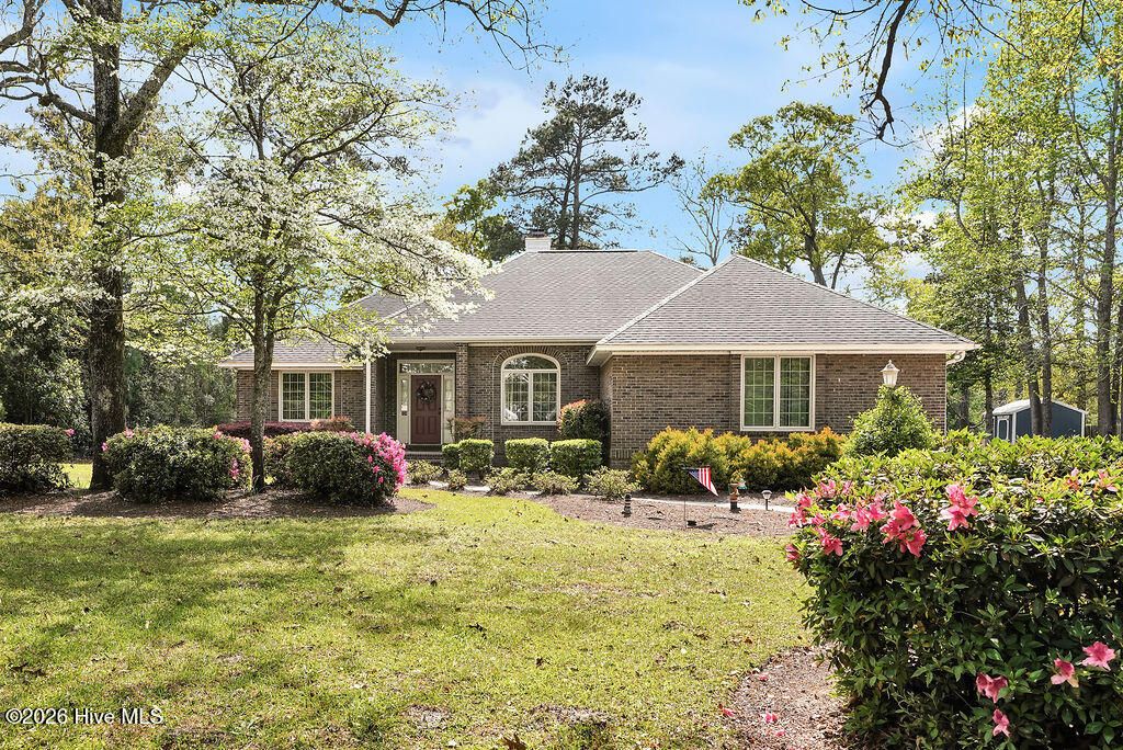 Photo of 324 Long Leaf Drive, Hampstead, NC 28443 (MLS # 100567703)