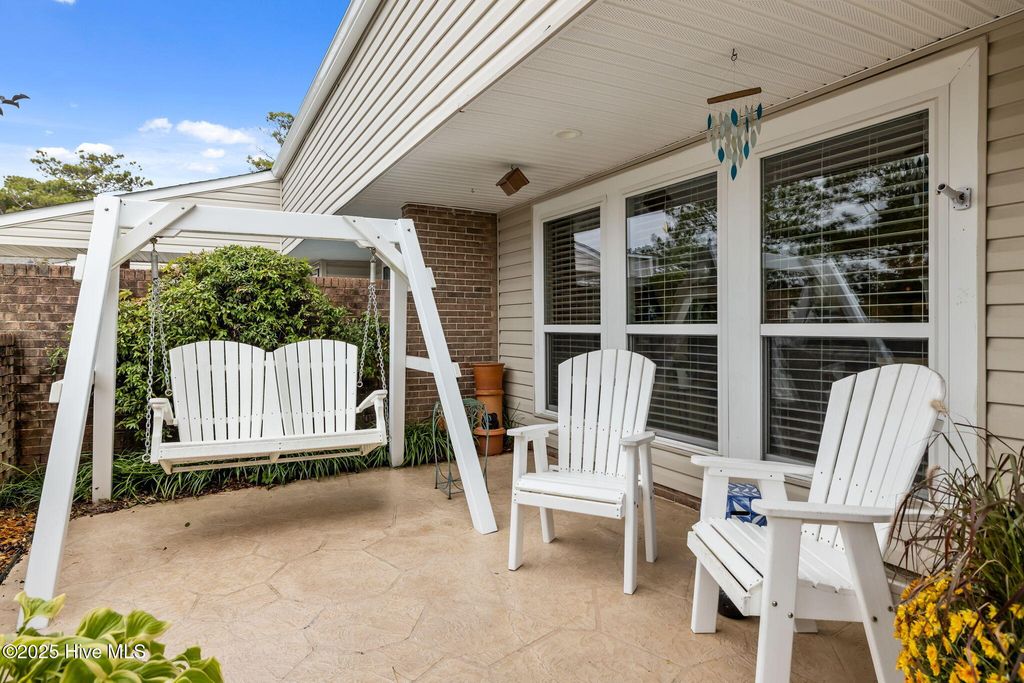 Photo of 209 Sound Court, Morehead City, NC 28557 (MLS # 100539042)