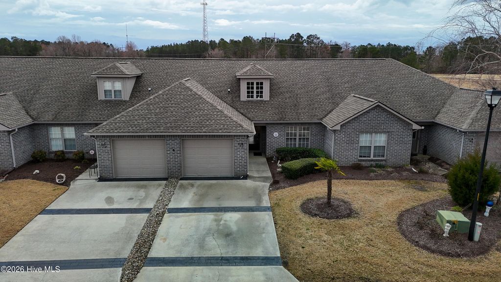 Photo of 502 Castle Bay Drive, Hampstead, NC 28443 (MLS # 100556733)
