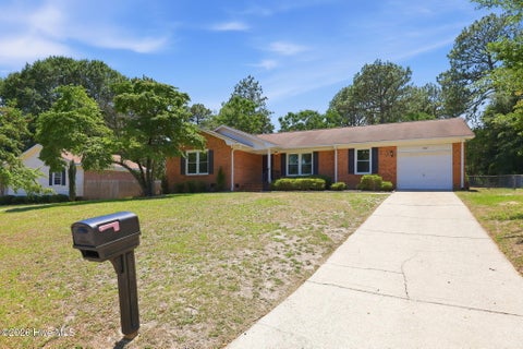 Photo of 5987 Brookcliff Road, Fayetteville, NC 28304 (MLS # 100585775)