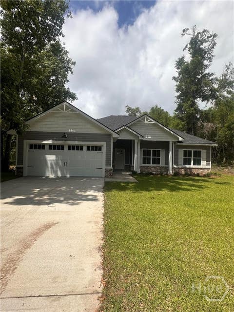 Homes For Sale - 102 Mangrove Court<br/> Jesup, GA 31546