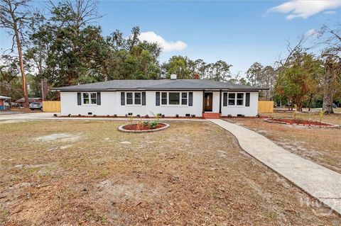 Homes For Sale - 524 Old Waynesville Road<br/> Jesup, GA 31546