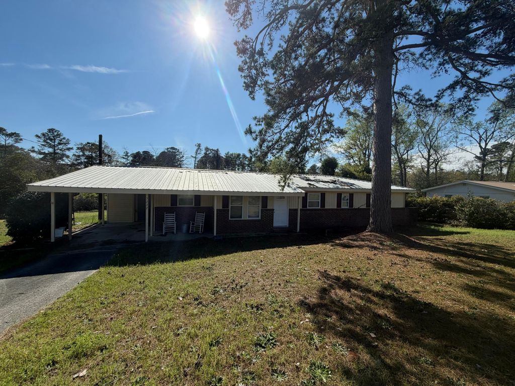 Photo of 3222 Holt Rd, Augusta, GA 30909 (MLS # 554122)