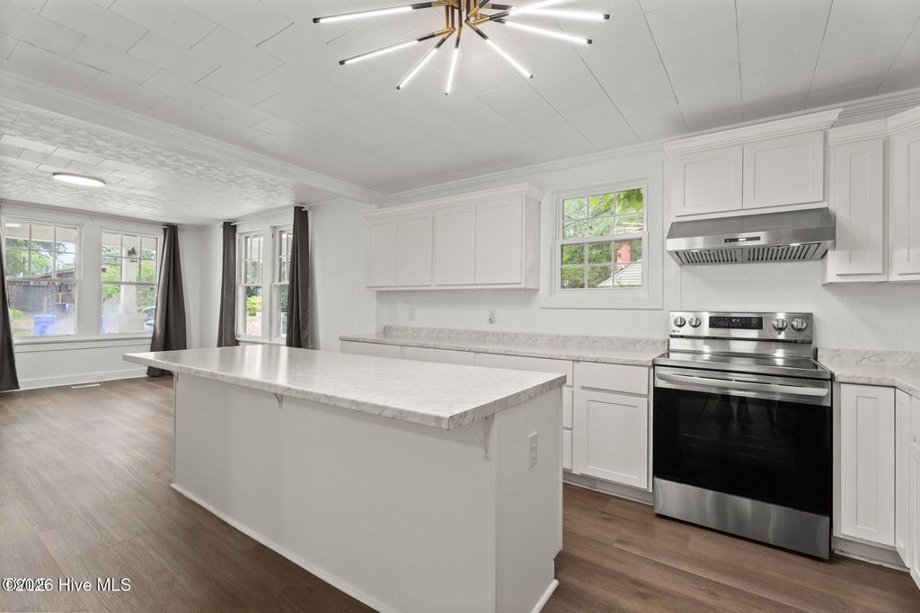 Photo of 919 College Circle N, Wilson, NC 27893 (MLS # 100553263)