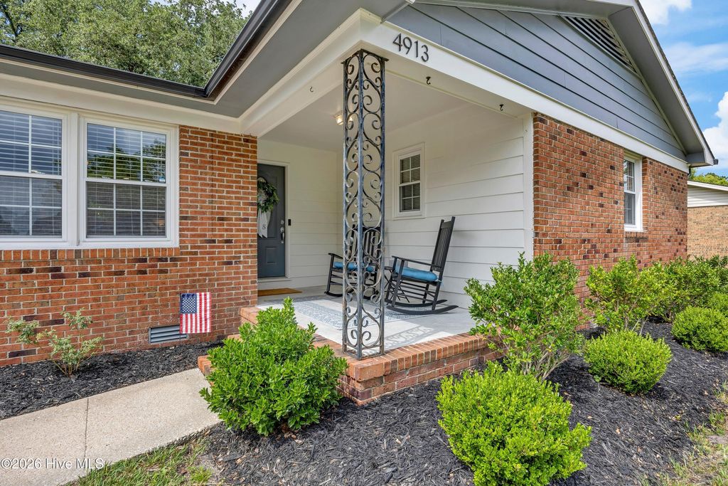 Photo of 4913 Richardson Drive, Wilmington, NC 28405 (MLS # 100588435)