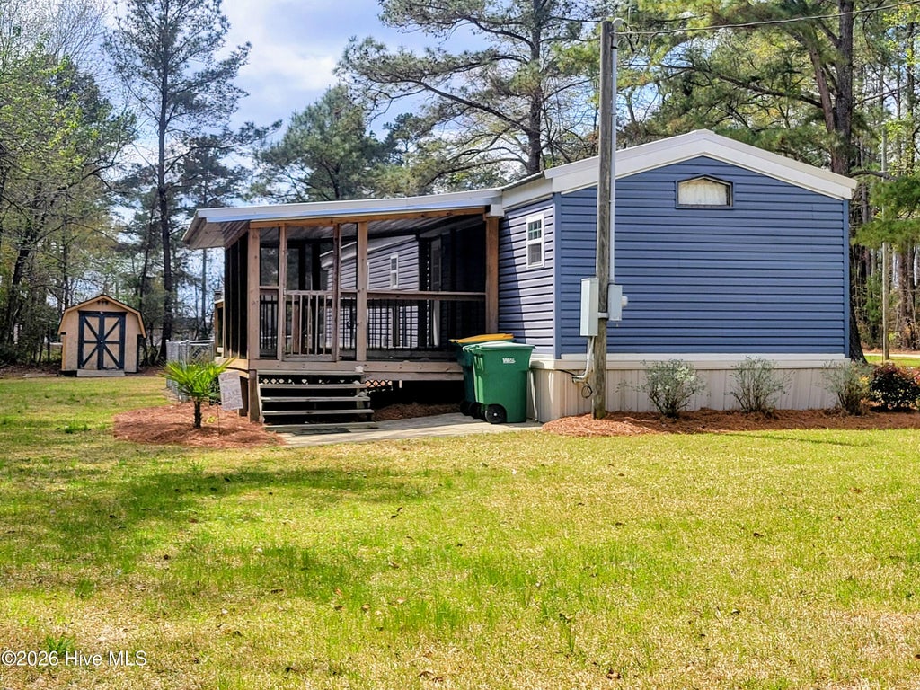 Photo of 74 Woodlief Drive, Elizabethtown, NC 28337 (MLS # 100612197)