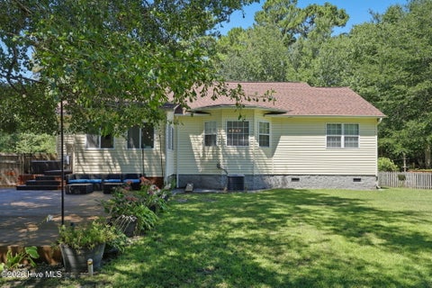 Tiny photo for 160 Lee Rogers Road, Hubert, NC 28539 (MLS # 100590138)