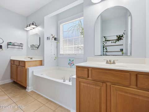 Tiny photo for 160 Lee Rogers Road, Hubert, NC 28539 (MLS # 100590138)