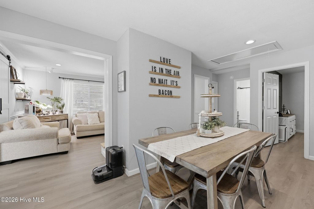 Photo of 913 Bartlett Avenue, Elizabeth City, NC 27909 (MLS # 100563800)