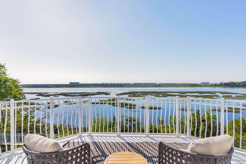 Photo of 1047 Ocean Ridge Drive, Wilmington, NC 28405 (MLS # 100505592)