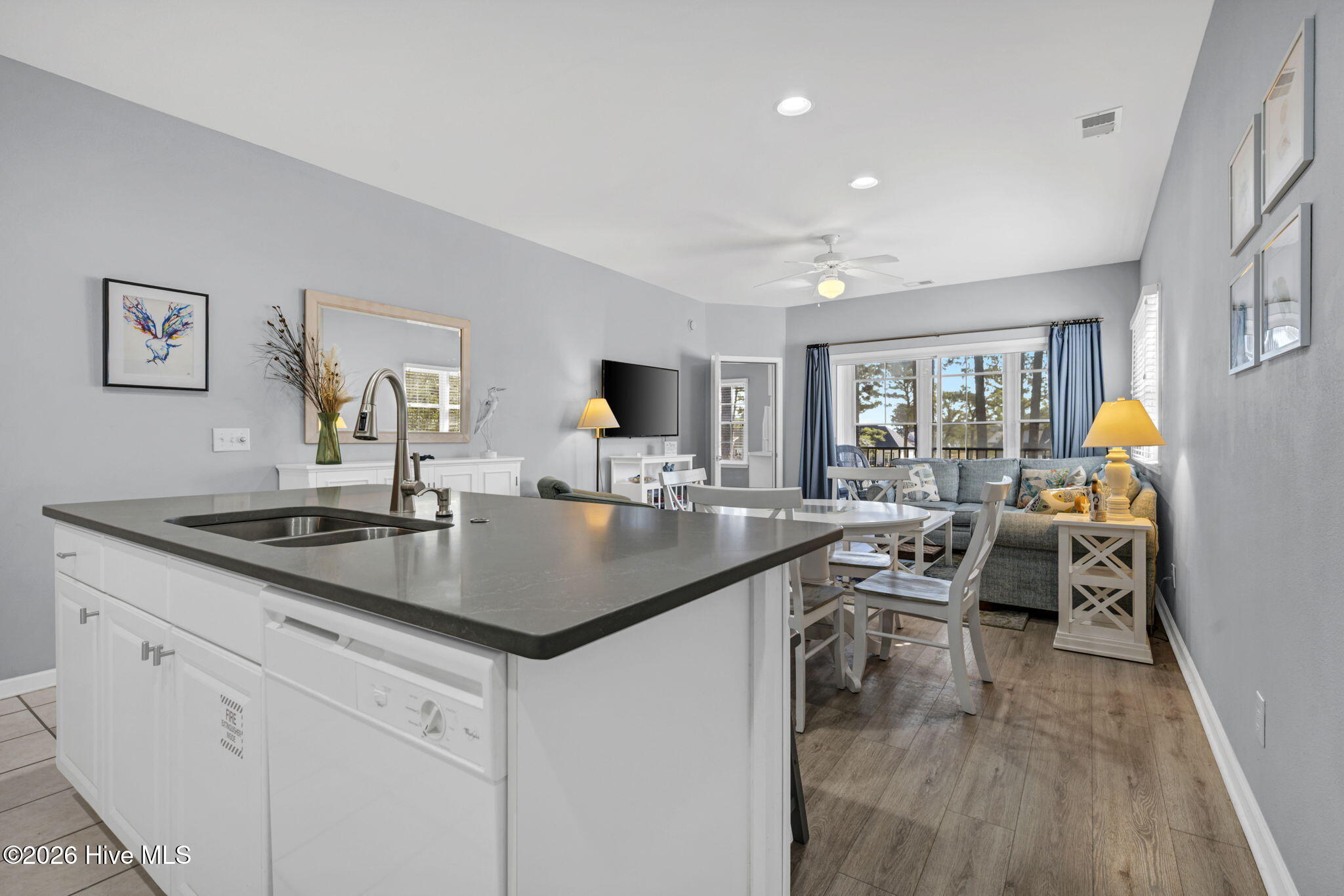 133 Avian Drive Apt 3411