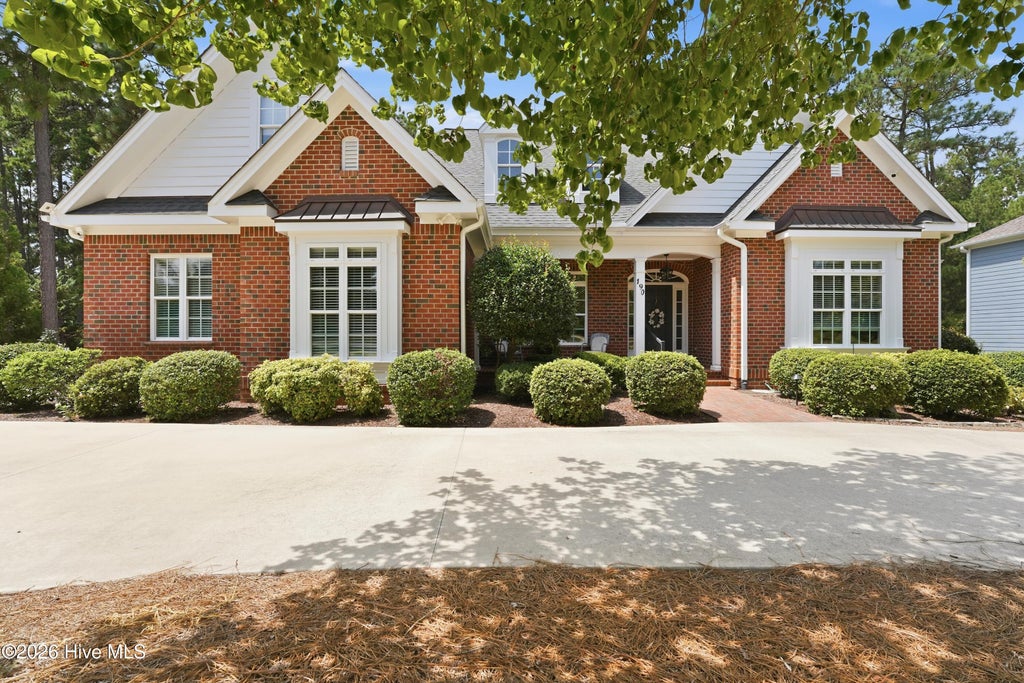 Photo of 190 Wiregrass Lane, Southern Pines, NC 28387 (MLS # 100597808)