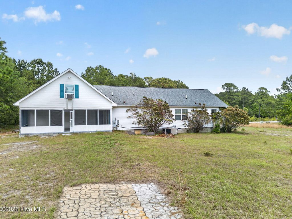 Photo of 1315 Skylee Drive SW, Shallotte, NC 28470 (MLS # 100570650)