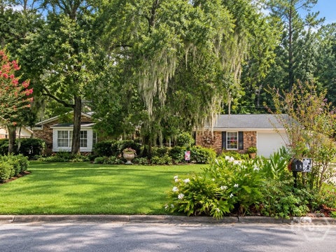 Photo for 18 E Stillwood Circle