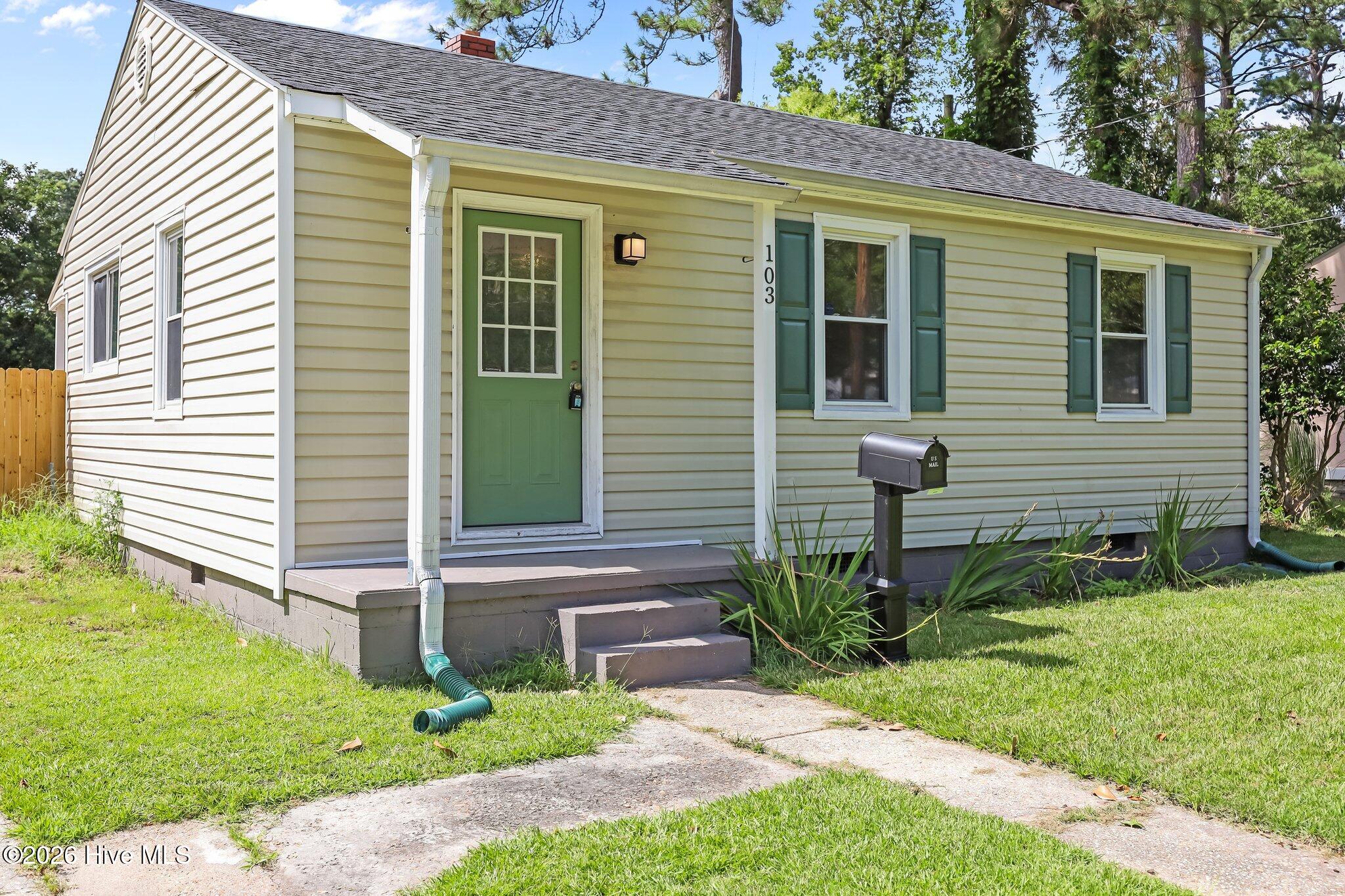 103 Robin Road