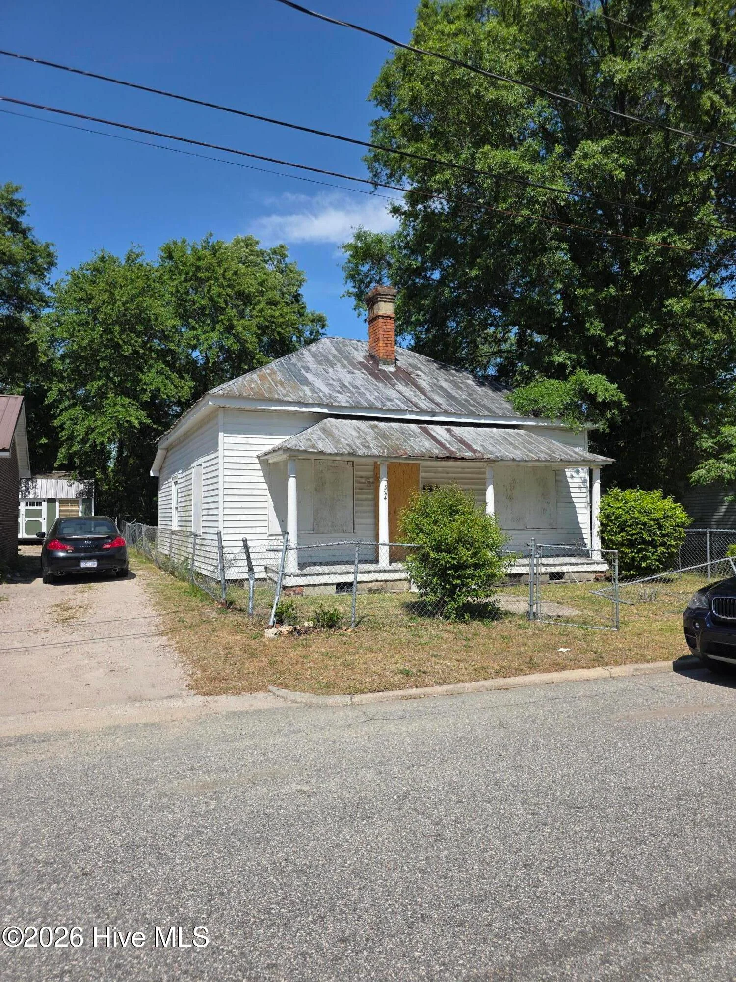 524 Dexter Street