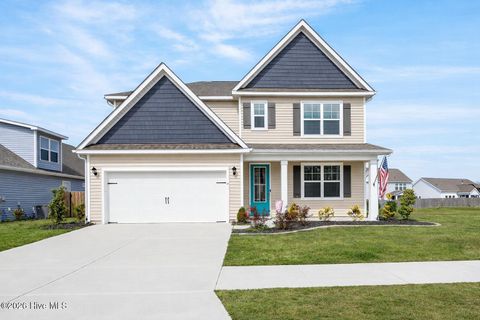 Homes For Sale - 102 Swingbridge Trail<br/> Surf City, NC 28445