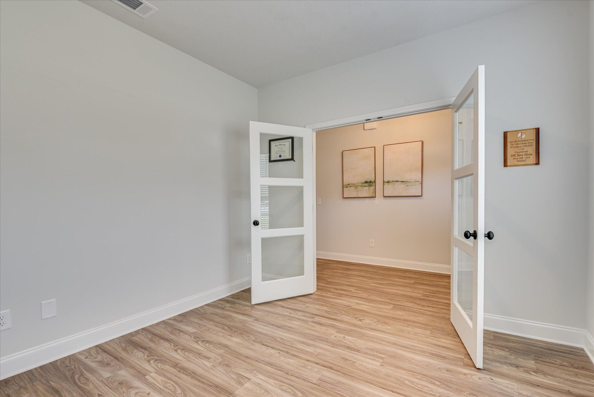 137 Willow Oak Circle