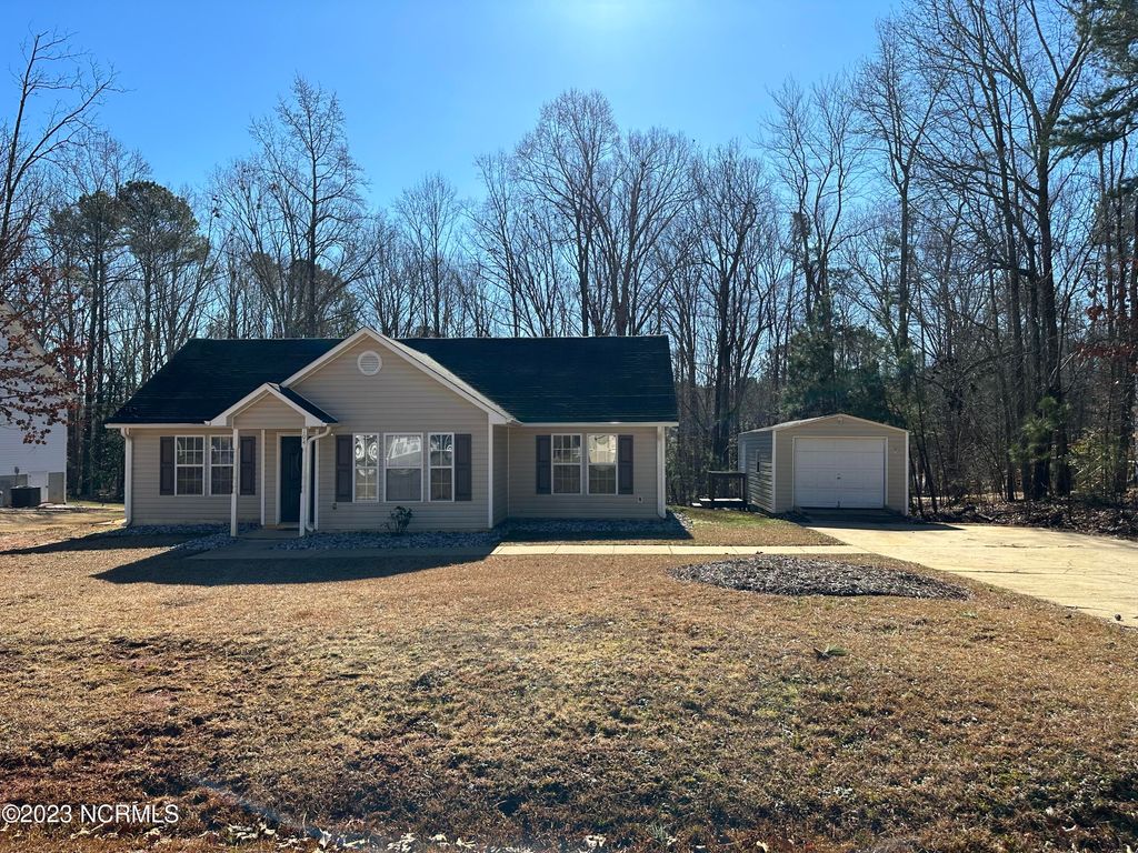 Photo of 104 Apache Drive, Louisburg, NC 27549 (MLS # 100369517)