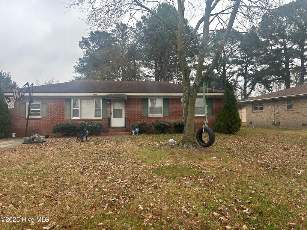 Photo of 2202 Imperial Avenue E, Wilson, NC 27893 (MLS # 100544997)