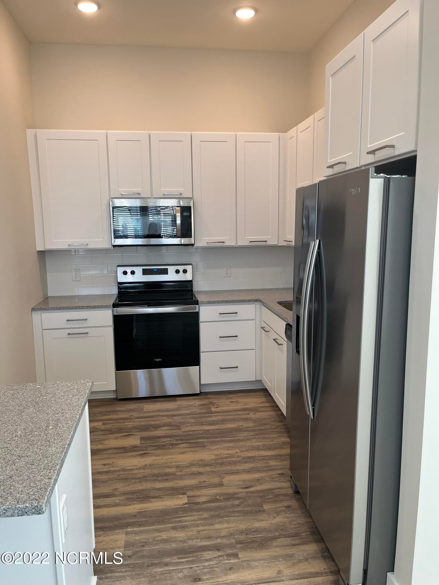 203 Wright Street 201