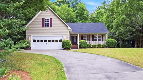 Photo of 138 Leonard Drive, New Bern, NC 28560 (MLS # 100576253)