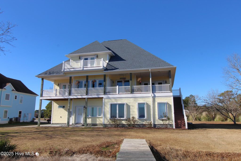 Photo of 2944 Mill Creek Road, Newport, NC 28570 (MLS # 100546525)