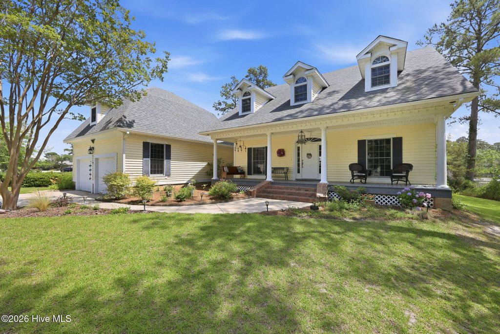 Photo of 368 Winding Creek Drive, Oriental, NC 28571 (MLS # 100578096)