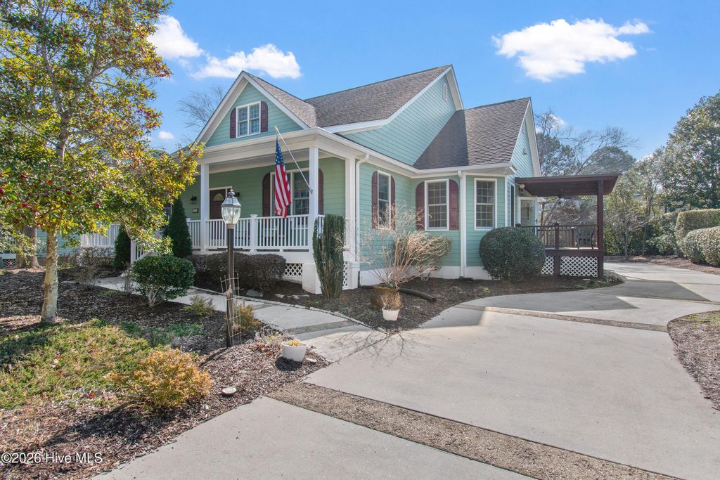 Photo of 4285 Loblolly Circle SE, Southport, NC 28461 (MLS # 100556962)