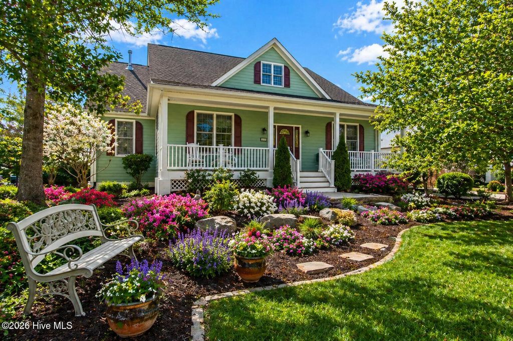 Photo of 4285 Loblolly Circle SE, Southport, NC 28461 (MLS # 100556962)