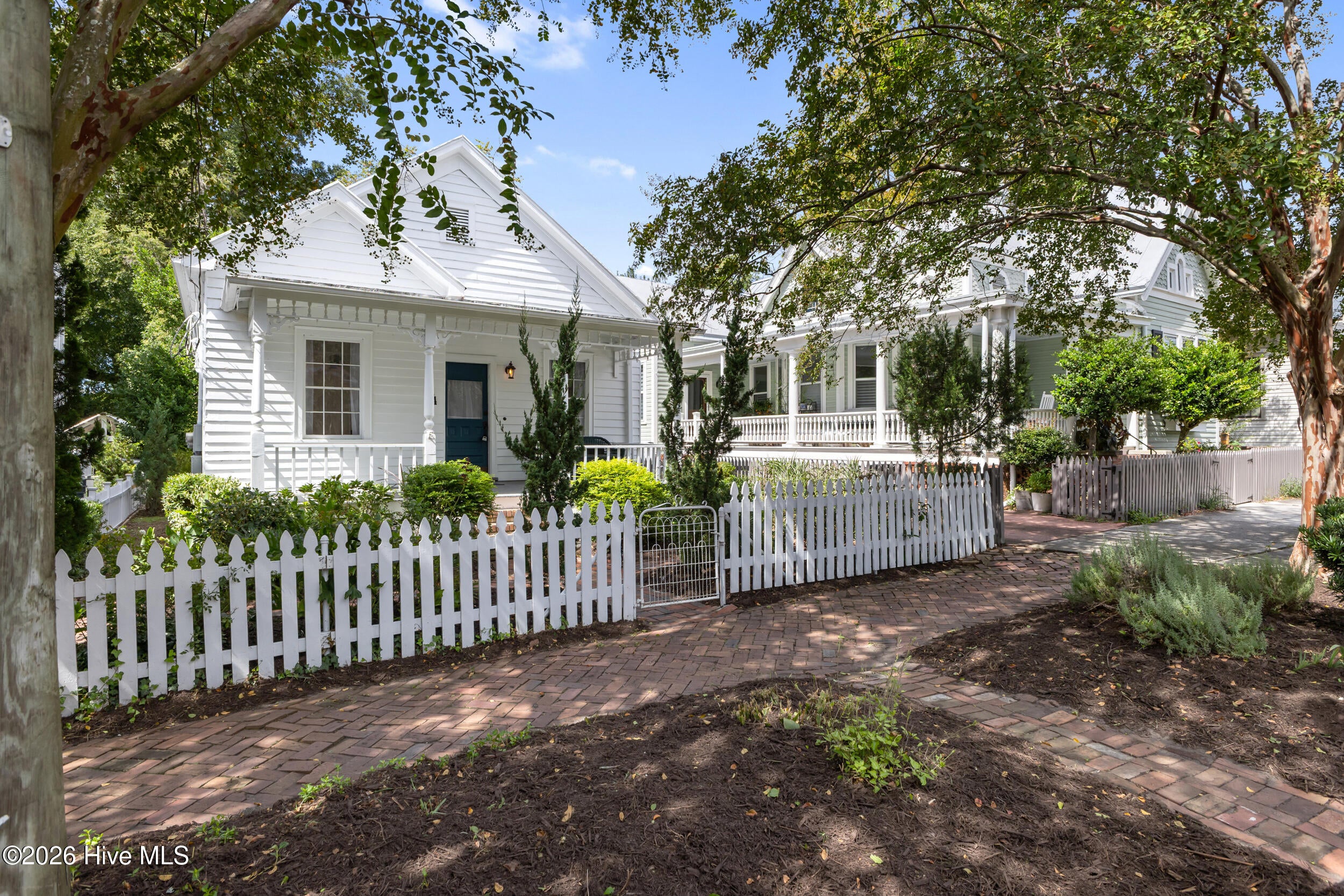 414 S 2nd Street