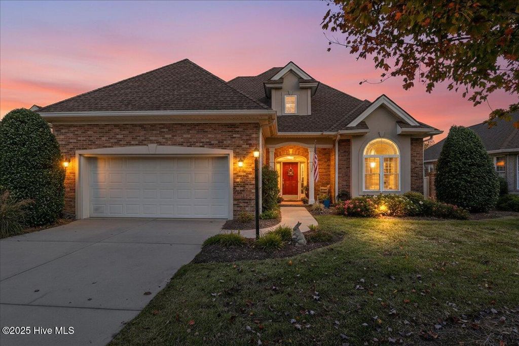 Photo of 294 Sedgefield Place SW, Ocean Isle Beach, NC 28469 (MLS # 100540380)