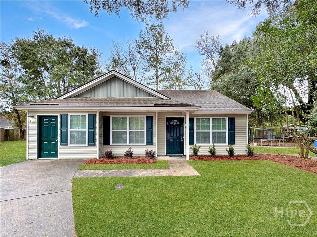 Photo of 33 Quail Forest Drive, Savannah, GA 31419 (MLS # SA345472)