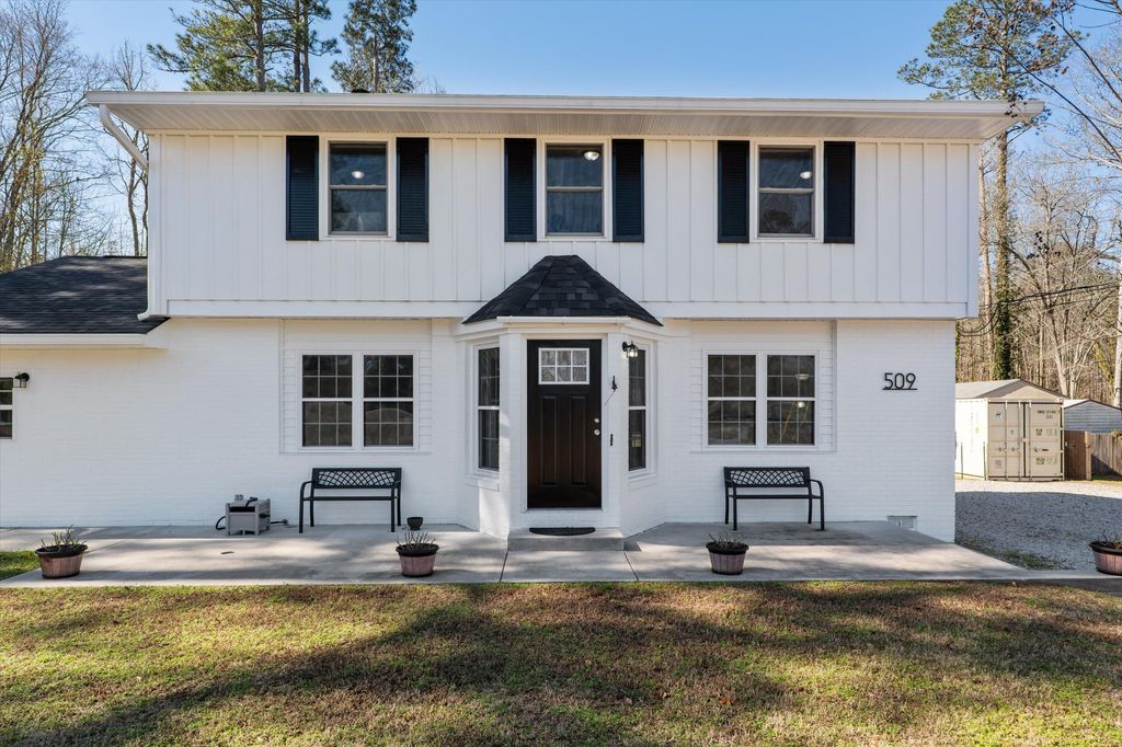 Photo of 509 Fluker Street, Thomson, GA 30824 (MLS # 552535)