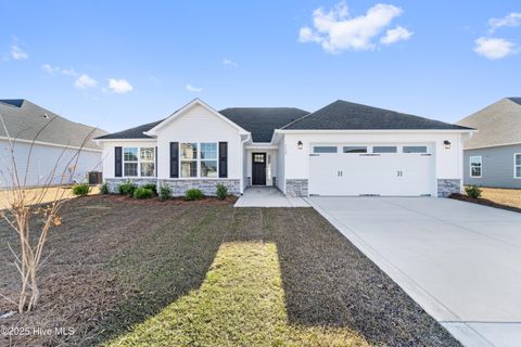 552 Appalachian Trail N Jacksonville NC 28546