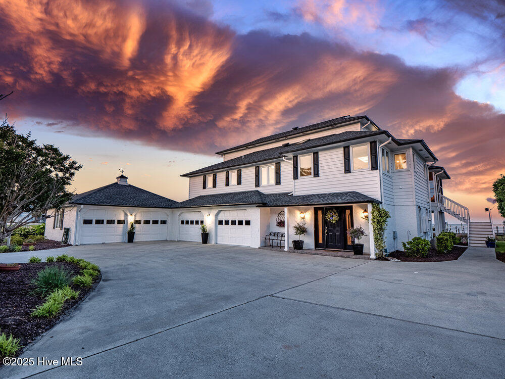 945 Radnor Road