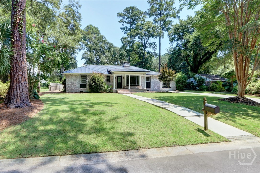 12 Fallowfield Drive