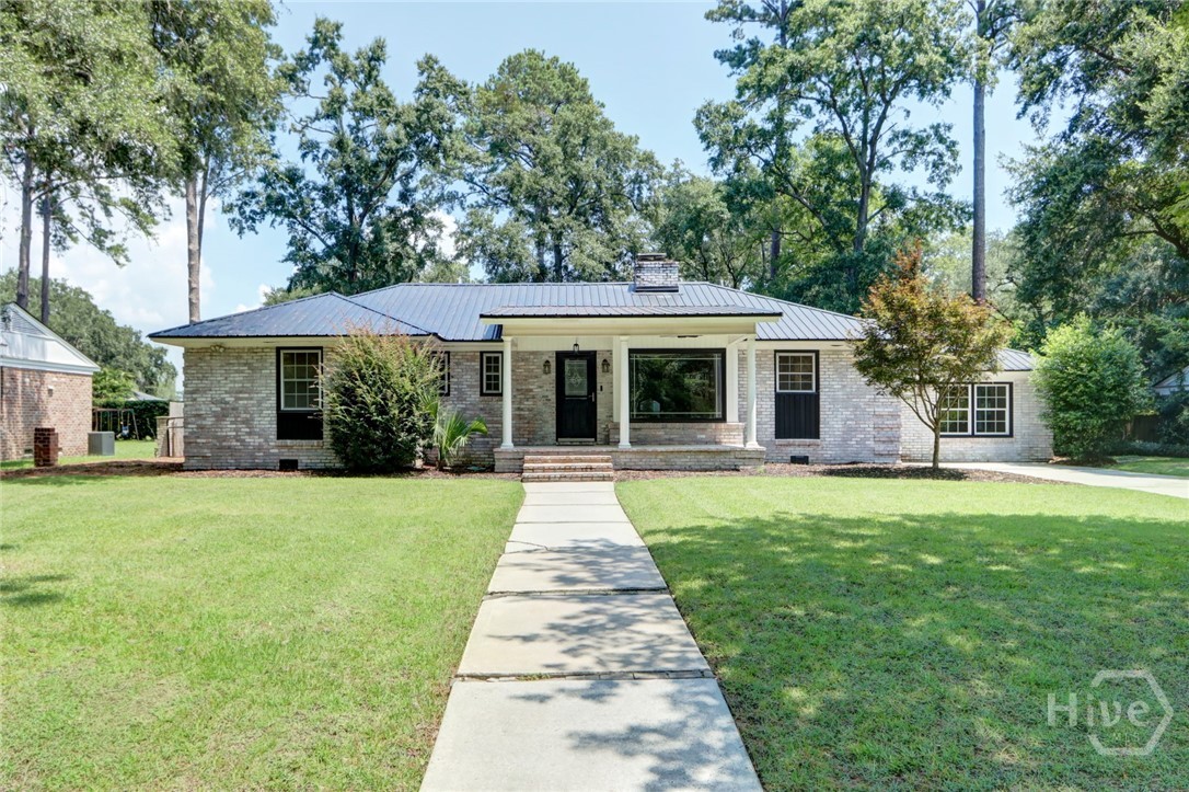 12 Fallowfield Drive