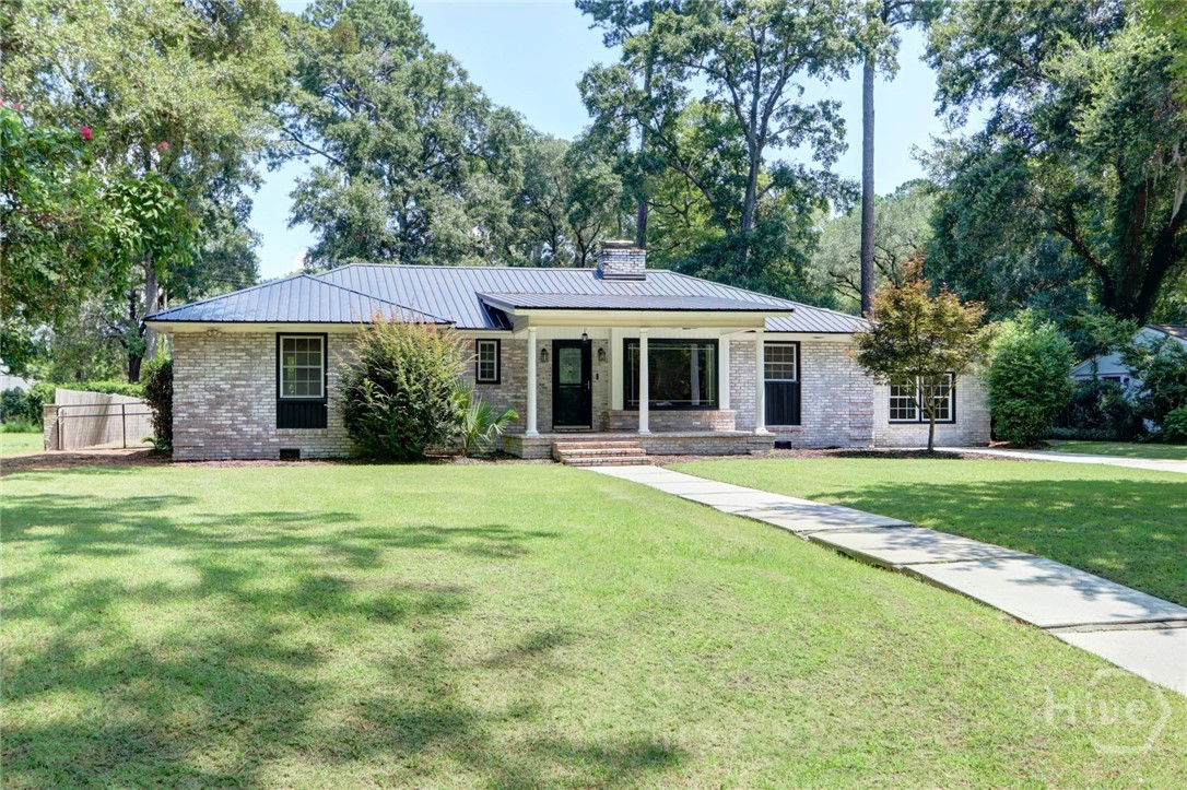 12 Fallowfield Drive