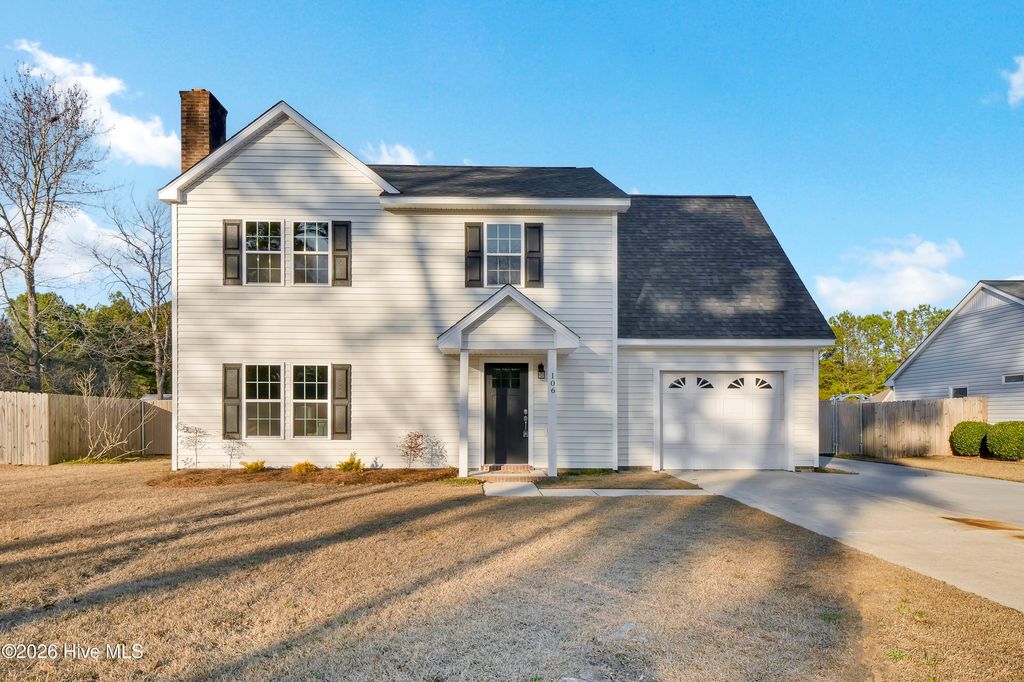 Photo of 106 Cottage Lane, Jacksonville, NC 28546 (MLS # 100552013)