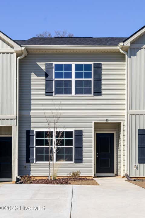 Townhouse For Sale - 351 Bordeaux Drive<br/> Thomson, GA 30824