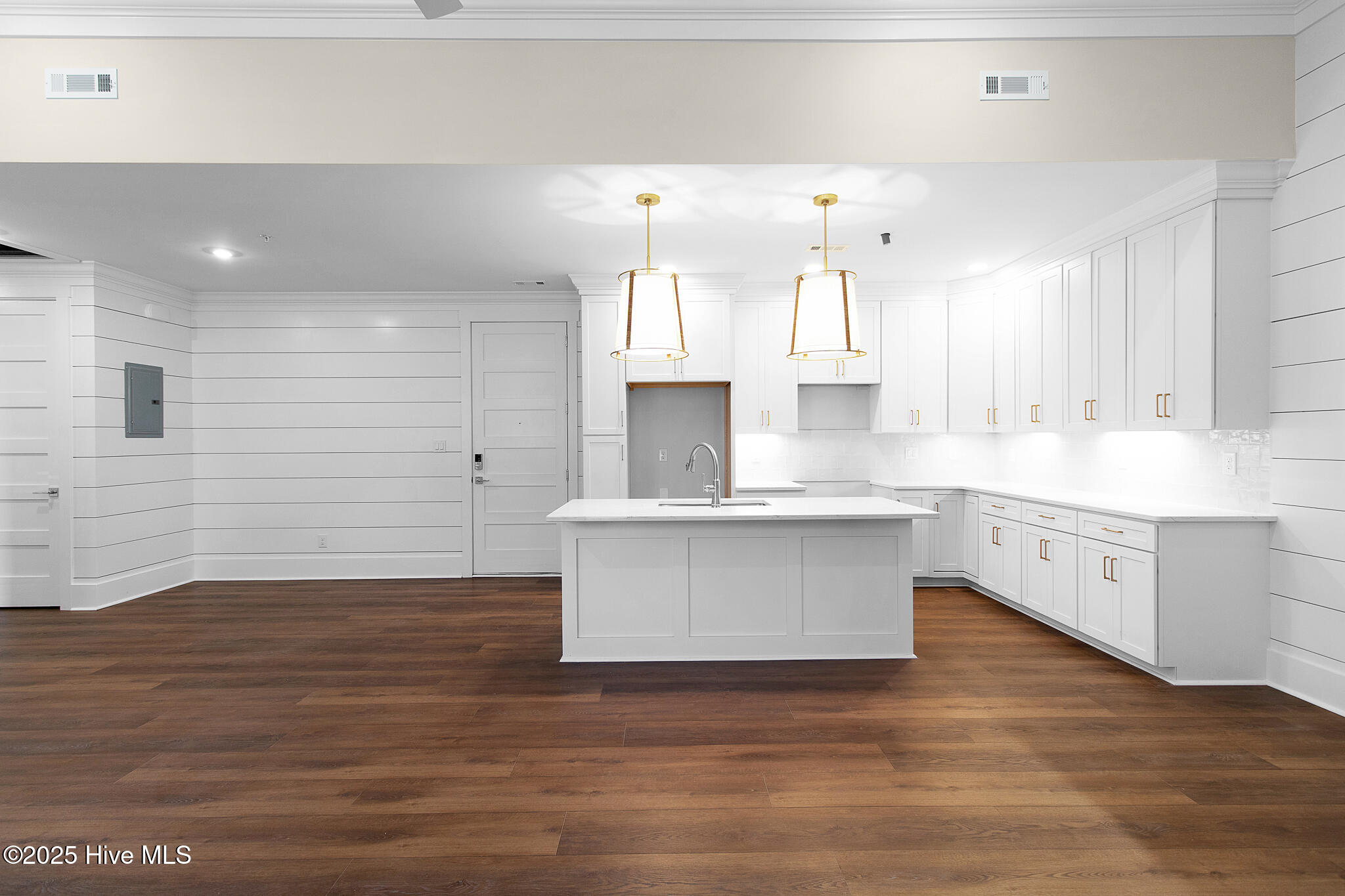 805 Mulberry Street Unit 105