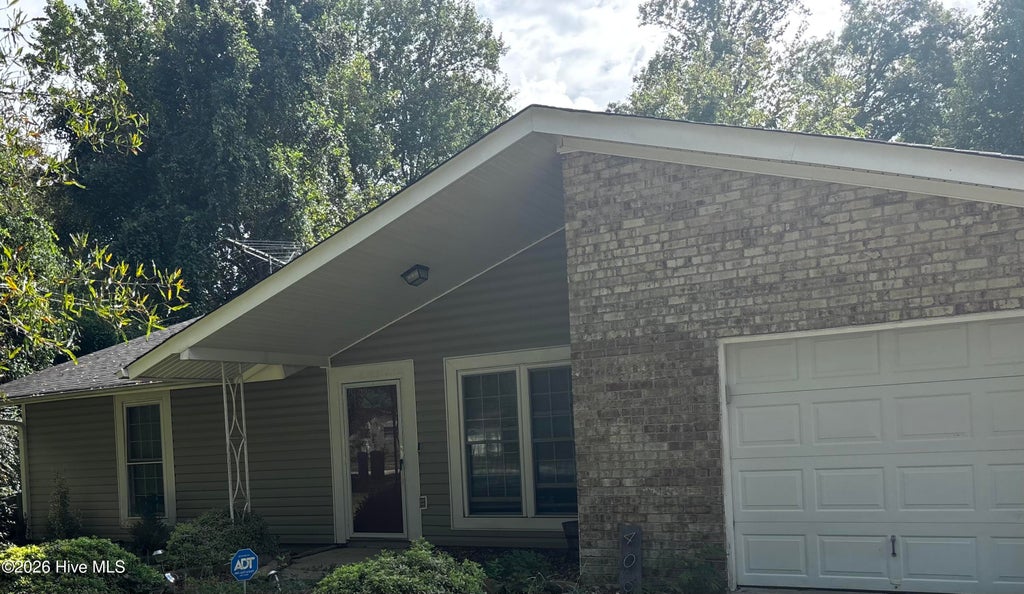 Photo of 406 Estate Drive, Jacksonville, NC 28540 (MLS # 100610974)