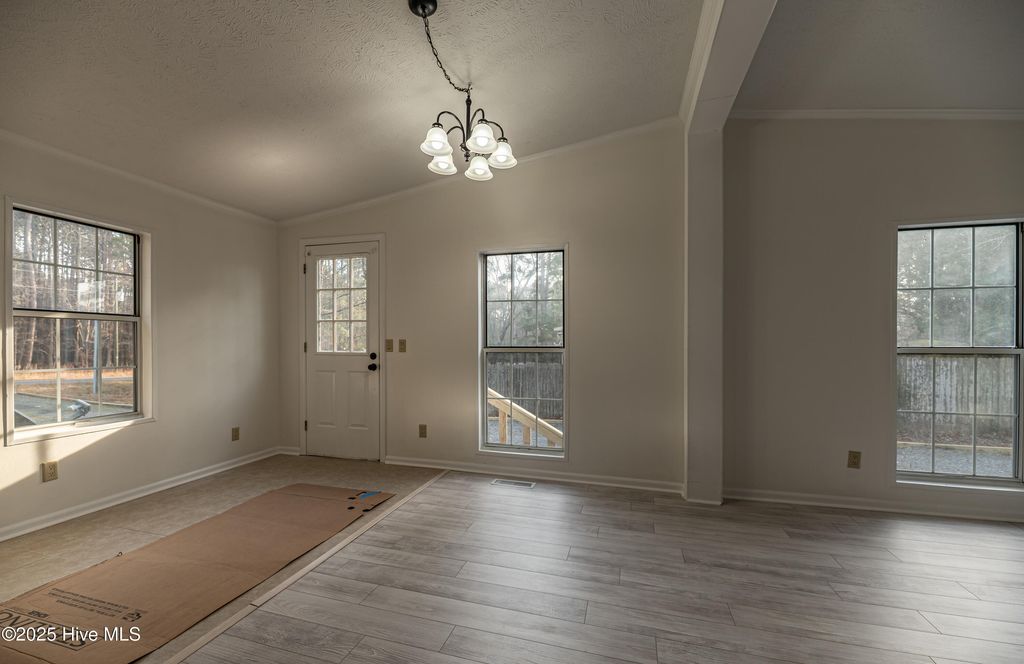 Photo of 142 Pine Valley Lane, West End, NC 27376 (MLS # 100546250)